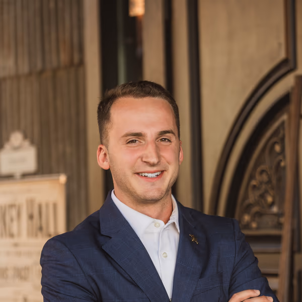 Aaron Cherry — real estate broker, Douglas County Oregon